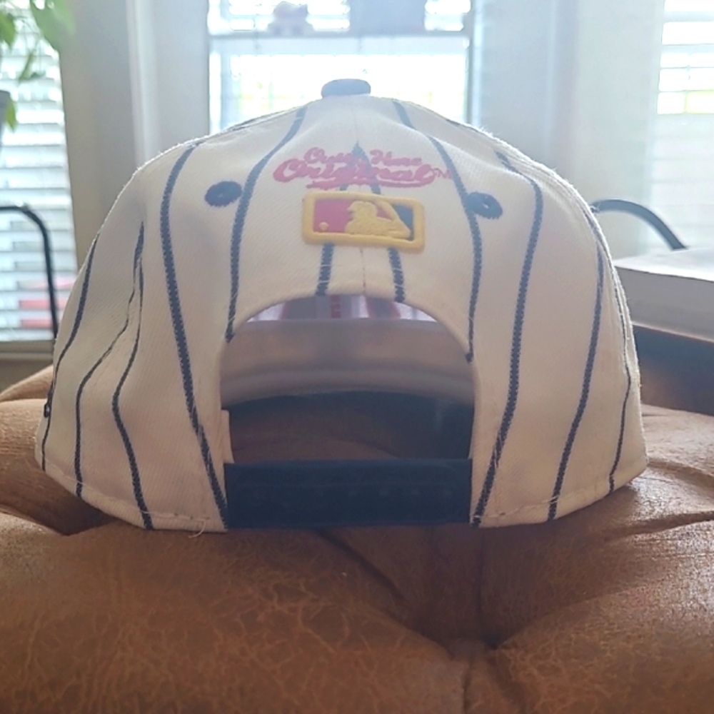 New York Yankee Big League Chew Snapback Youth - Picture 4 of 4